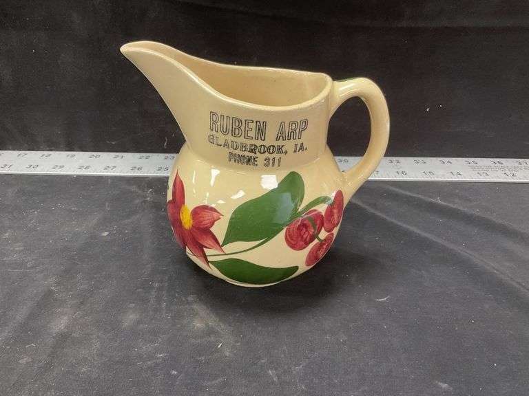 Ruben ARP Gladbrook, Ia pitcher Legacy Auction Company