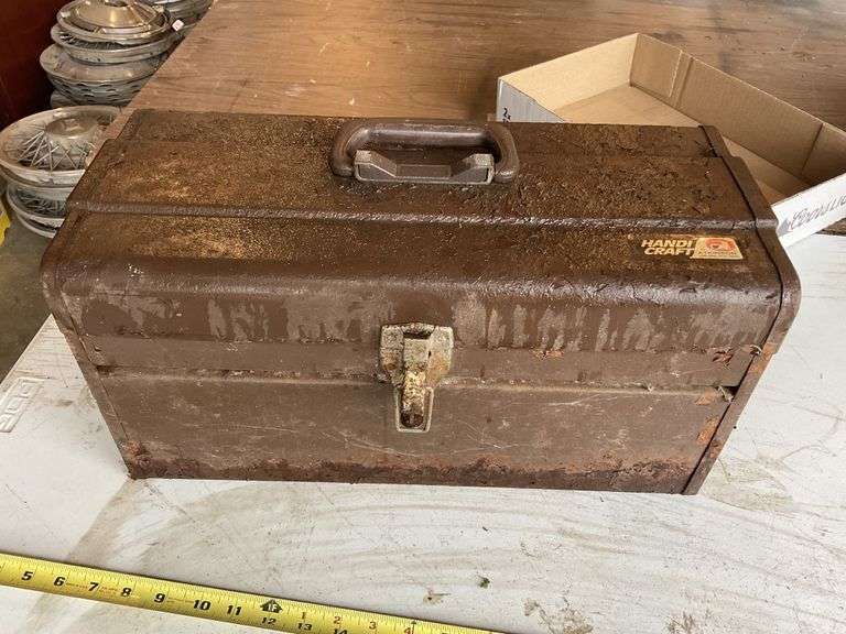 Toolbox with body shop tools Legacy Auction Company