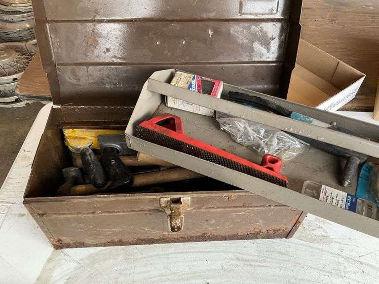 Toolbox with body shop tools Legacy Auction Company