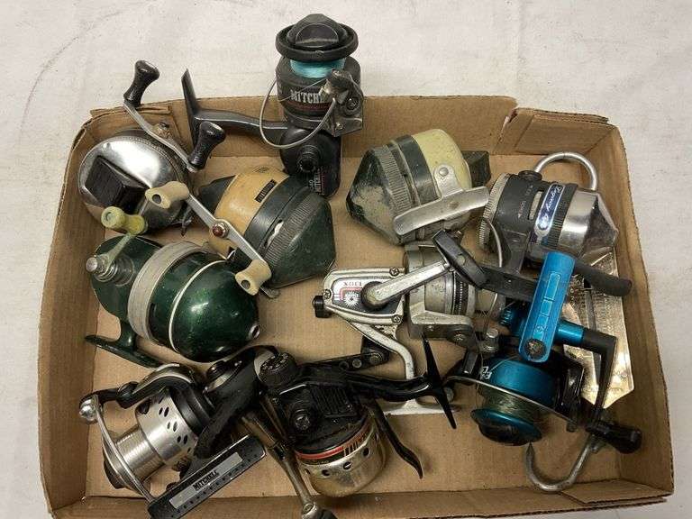 Fishing reels Legacy Auction Company
