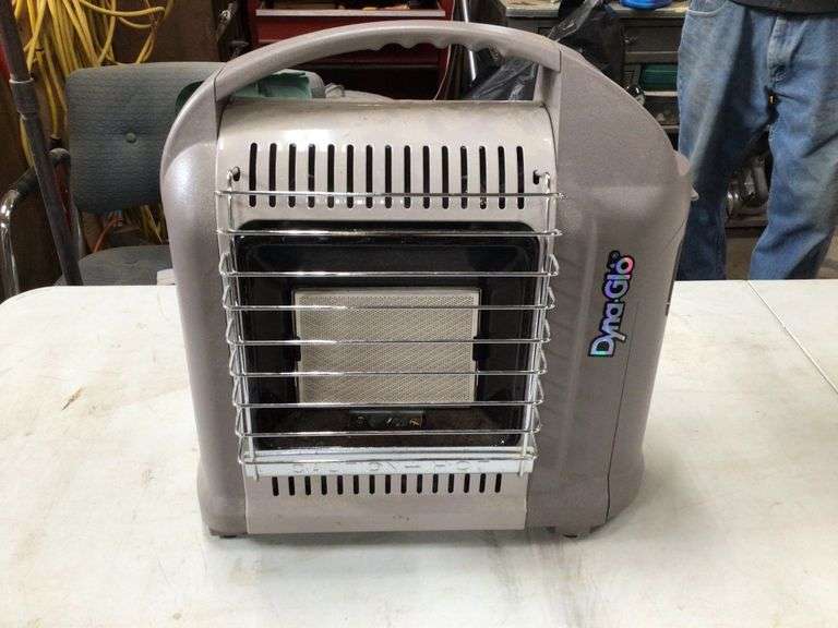 Dyna glo heater Legacy Auction Company
