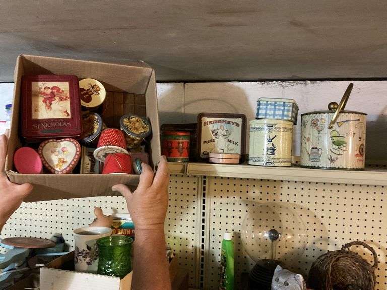 Assorted tins - Legacy Auction Company