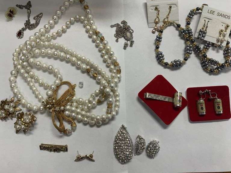 Vintage jewelry sets Legacy Auction Company