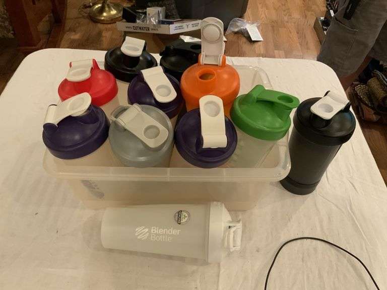 Blender bottles Legacy Auction Company