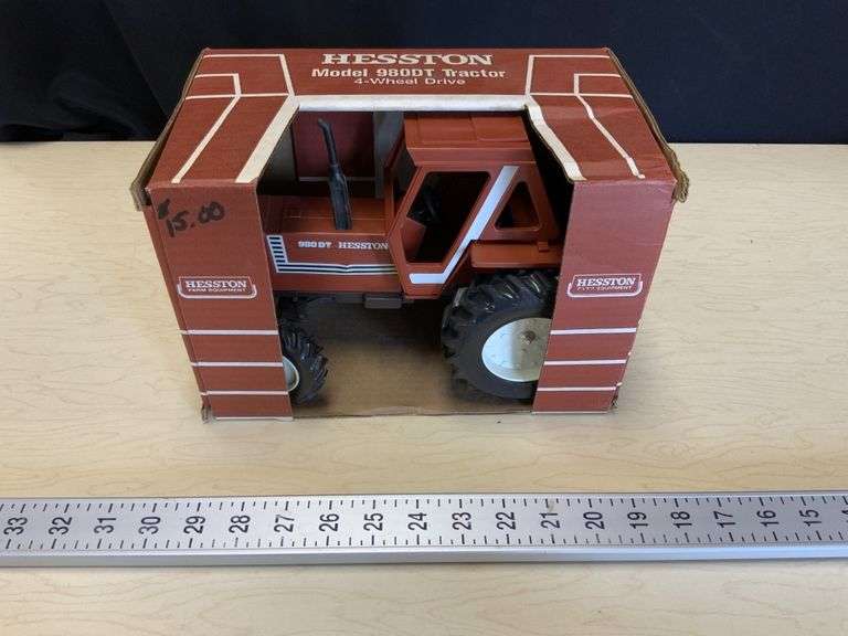 Hesston 980 DT Tractor Legacy Auction Company