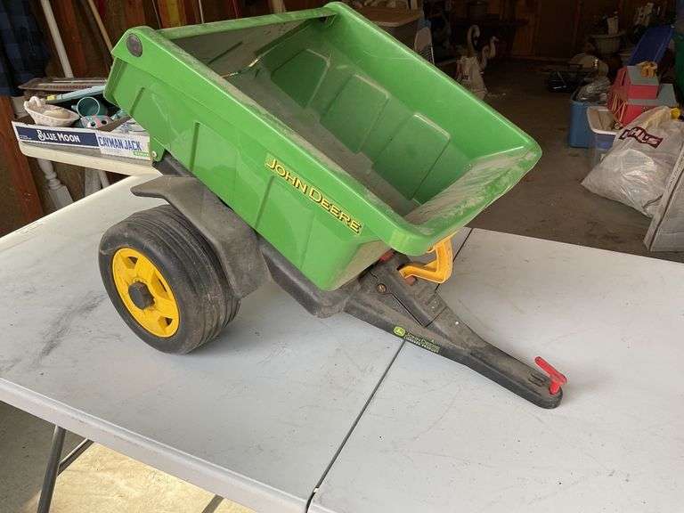 John Deere electric tractor Legacy Auction Company