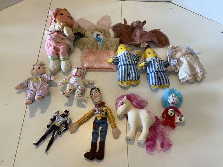 Miscellaneous toys - Legacy Auction Company