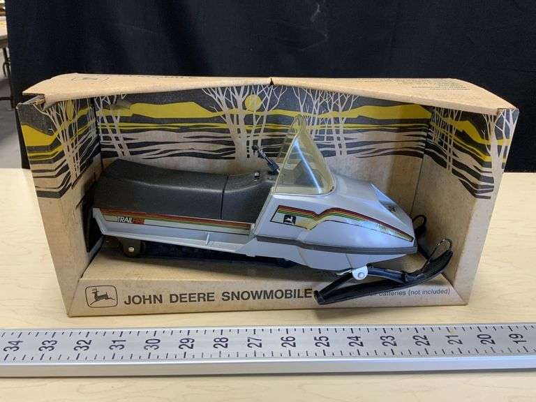 John Deere snowmobile Legacy Auction Company