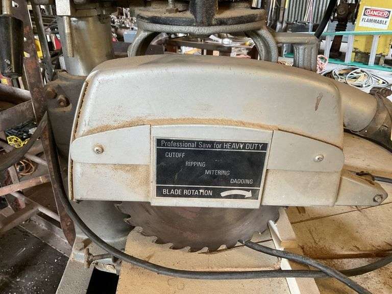 Dewalt 790 radial arm saw Legacy Auction Company