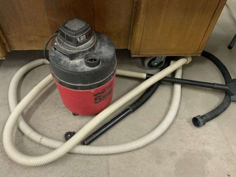 5 gallon shop vac Legacy Auction Company