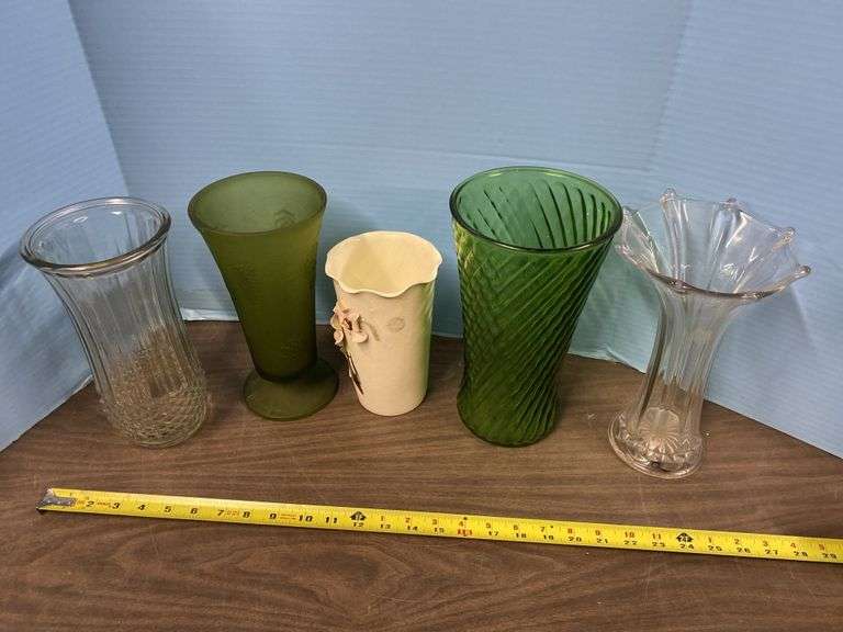 Assorted vases Legacy Auction Company