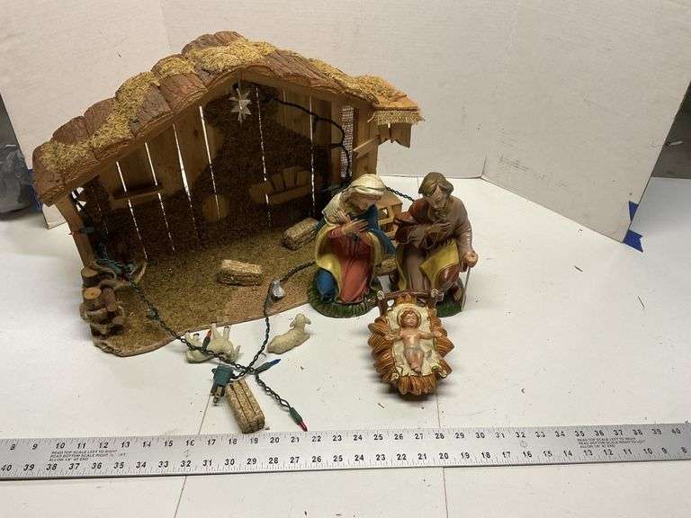 Nativity scene Legacy Auction Company