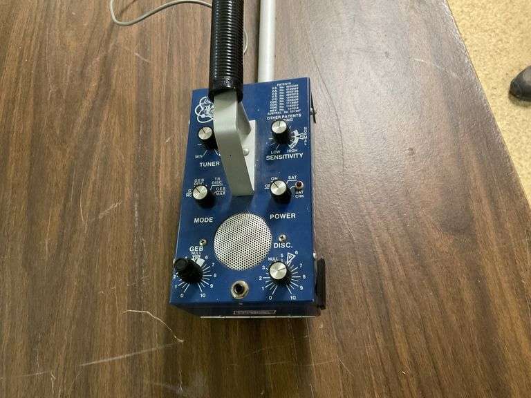 Whites 4900 D pro plus metal detector Legacy Auction Company