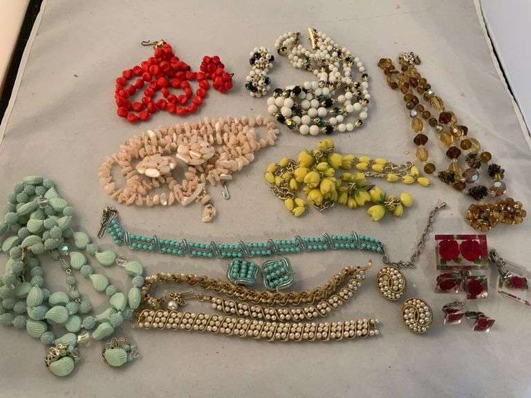 Vintage jewelry sets Legacy Auction Company