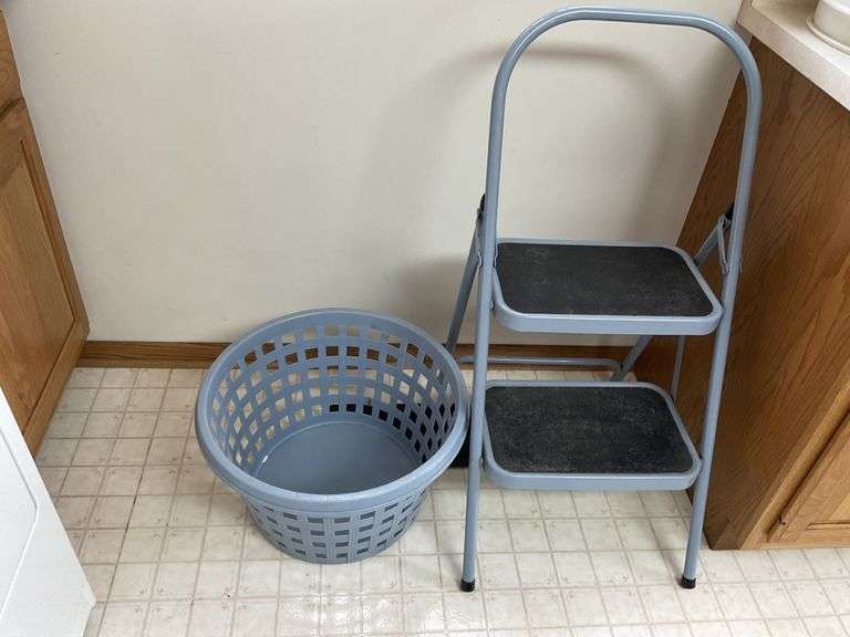 Meco USA stepstool and laundry basket Legacy Auction Company