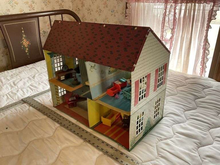 Vintage metal doll house with furniture Legacy Auction Company