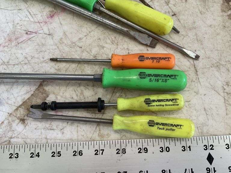 NAPA screwdrivers Legacy Auction Company