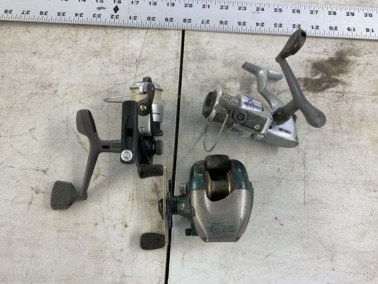 Fishing reels Legacy Auction Company