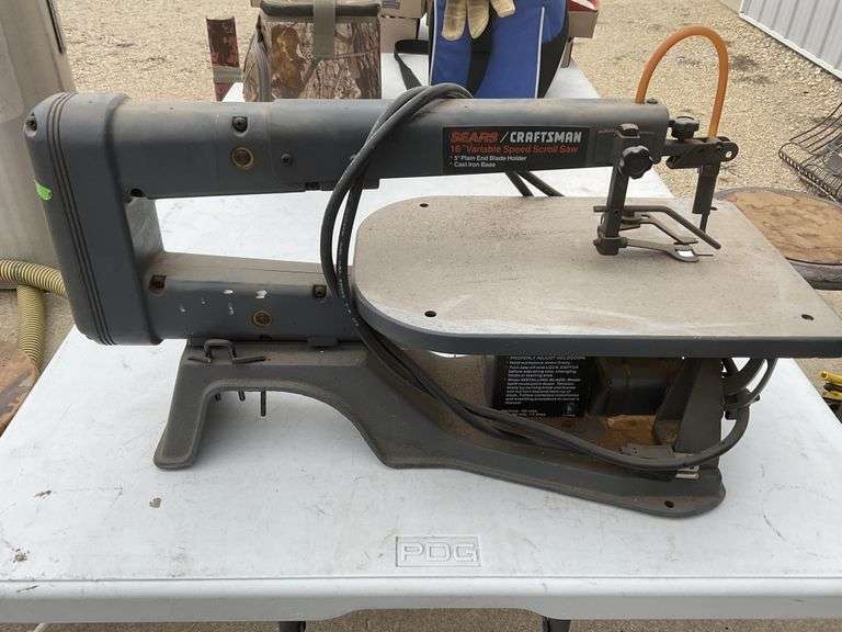 Craftsman 16 inch variable speed scroll saw Legacy Auction Company