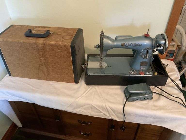 Eau Claire Deluxe sewing machine Legacy Auction Company