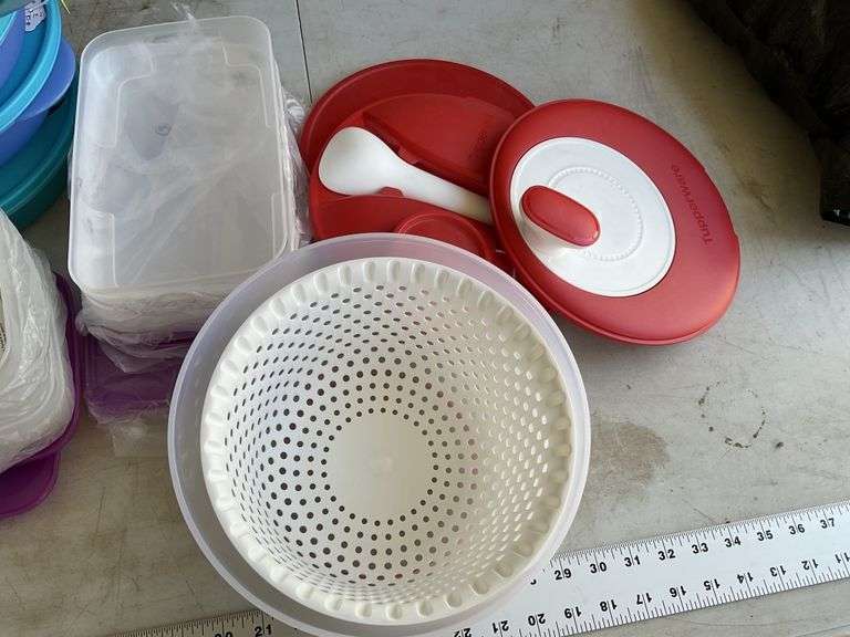 Tupperware salad spinner, etc Legacy Auction Company
