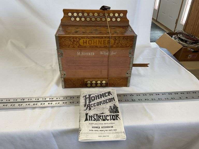Hohner accordion Legacy Auction Company