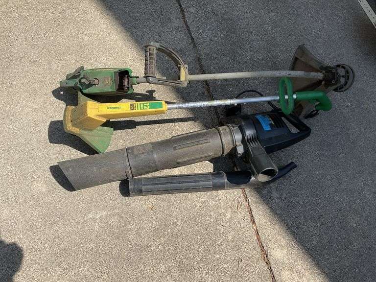 Craftsman electric blower/vac mulcher, John Deere Legacy Auction Company