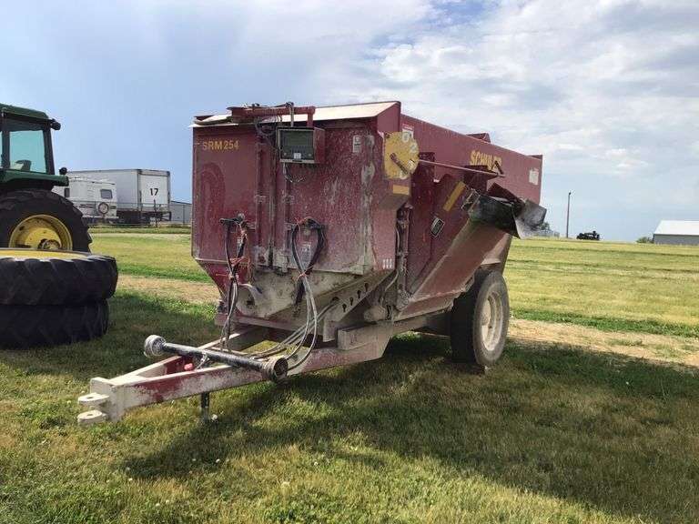Schuler SRM 254 TMR feed wagon with electric scale Legacy Auction Company