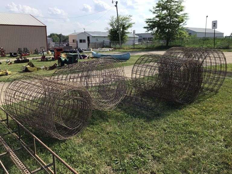 5 rolls Assorted cattle panels Legacy Auction Company