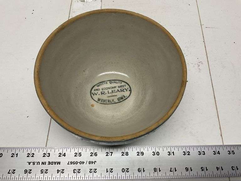 Leary Waverly, Iowa Greek key bowl Legacy Auction Company