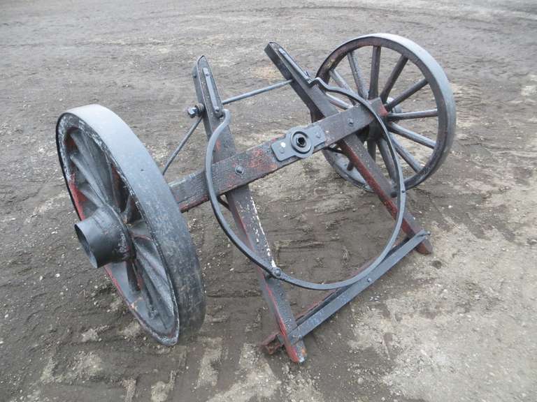 Wagon Axle with 2 Wheels Lambrecht Auction, Inc.