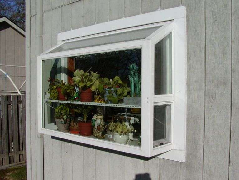 White Vinyl Garden Window Lambrecht Auction, Inc.