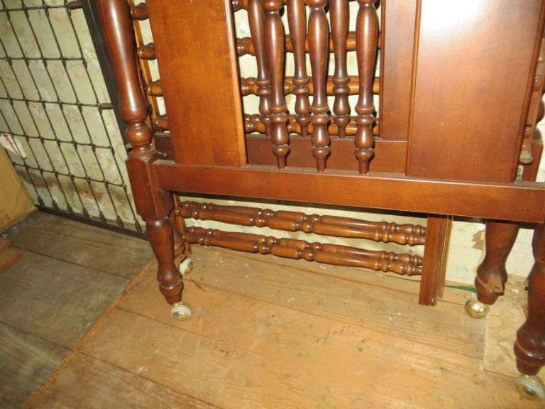 Crib Parts Lambrecht Auction, Inc.