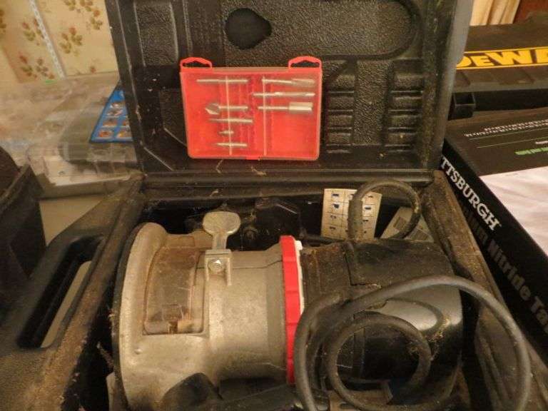 Craftsman 1.5HP Router w/ 1/2" Collet Lambrecht Auction, Inc.