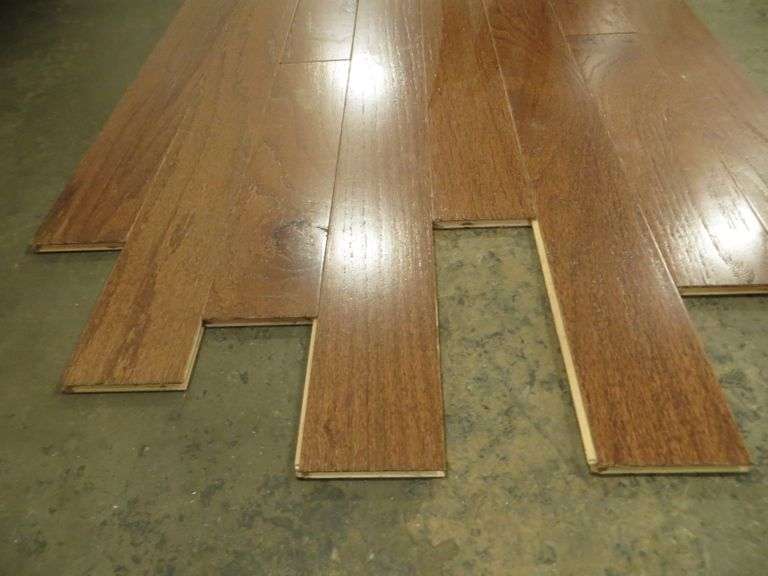 Oak Suede Engineered Hardwood Flooring 3/8" x 3" Lambrecht Auction, Inc.