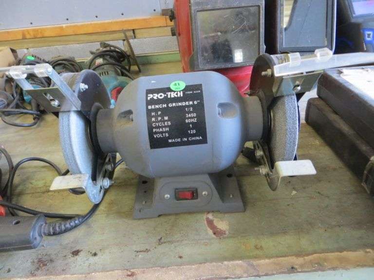 1/2HP Bench Grinder - Lambrecht Auction 
