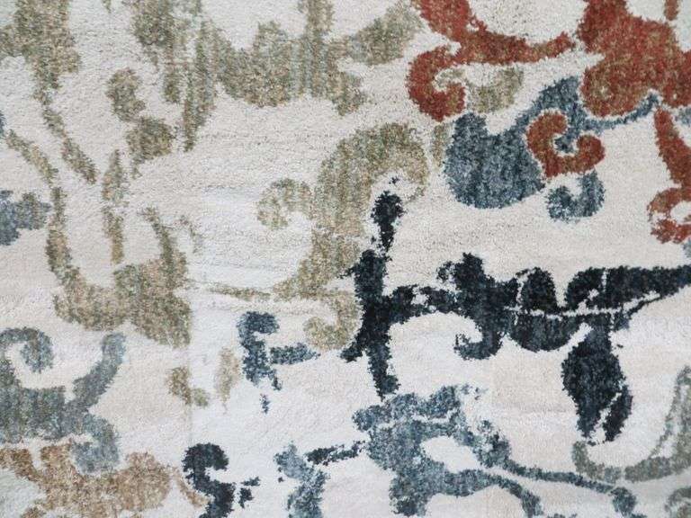 Lambswool Arabian Damask Area Rug 60" x 84" Lambrecht Auction, Inc.