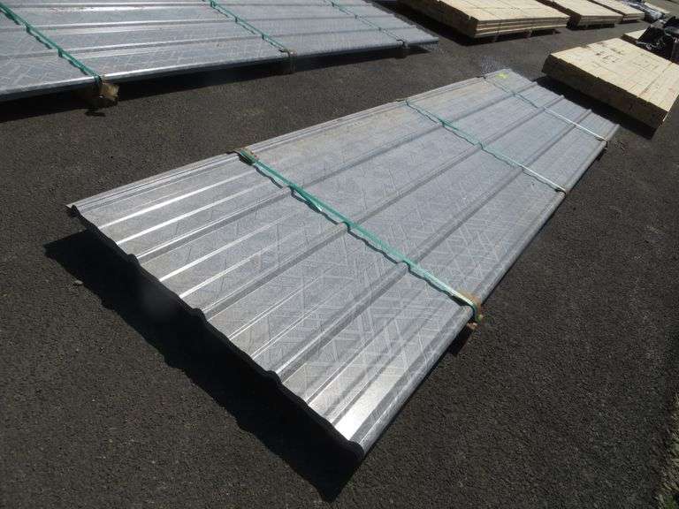 Gray Corrugated Metal Panel 3' x 12' Diamond Plate Pool Liner Design