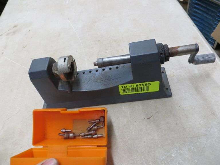 Lyman Neck Sizer Lambrecht Auction, Inc.