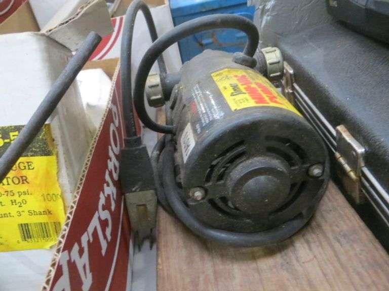 Simer MiniVac Pump Lambrecht Auction, Inc.