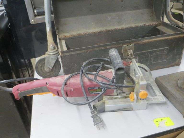 Chicago Electric Plate Joiner With Biscuits Lambrecht Auction, Inc.