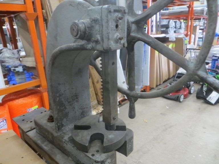 Large Arbor Press Lambrecht Auction, Inc.