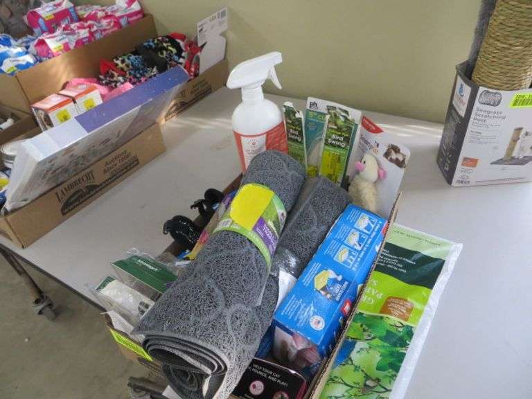 Sandpaper, Rubber Mats, Litter Box Liners, Advantage II Large Cats