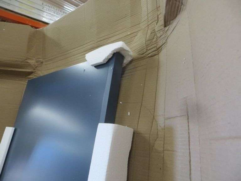 Kraftmaid Blue End Panel Lambrecht Auction, Inc.