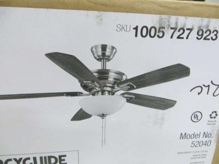 Hampton Bay Wellston II 44" Ceiling Fan Lambrecht Auction, Inc.