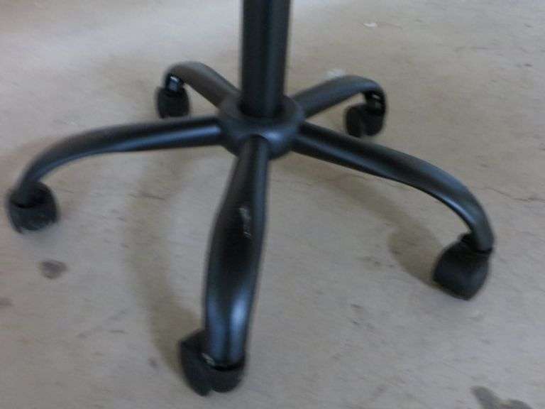 Black Mesh Office Chair Assembled Lambrecht Auction, Inc.