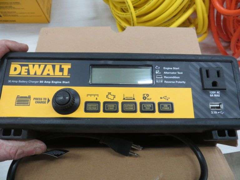 DeWalt 30amp Battery Charger With Engine Start Lambrecht Auction, Inc.