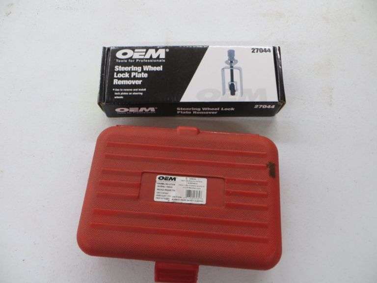 Oem Tools Universal Steering Knuckle Spreader Tool & Steering Wheel