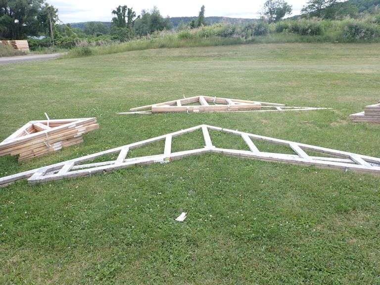 Scissor Truss', Common Girder Truss', Valley Truss', Common Supported Gable Truss' RT x RW