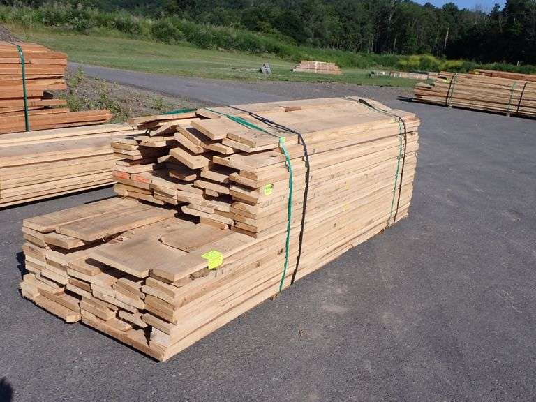 Red Oak Rough Cut Hardwood Lumber RWxRHxRL Lambrecht Auction, Inc.